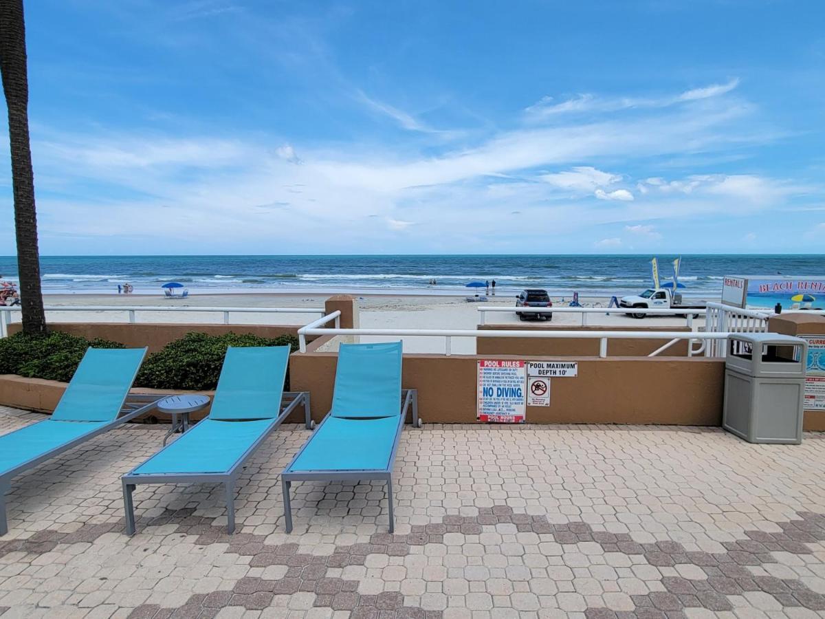 Holiday Inn Hotel & Suites Daytona Beach On The Ocean By Ihg Exterior photo