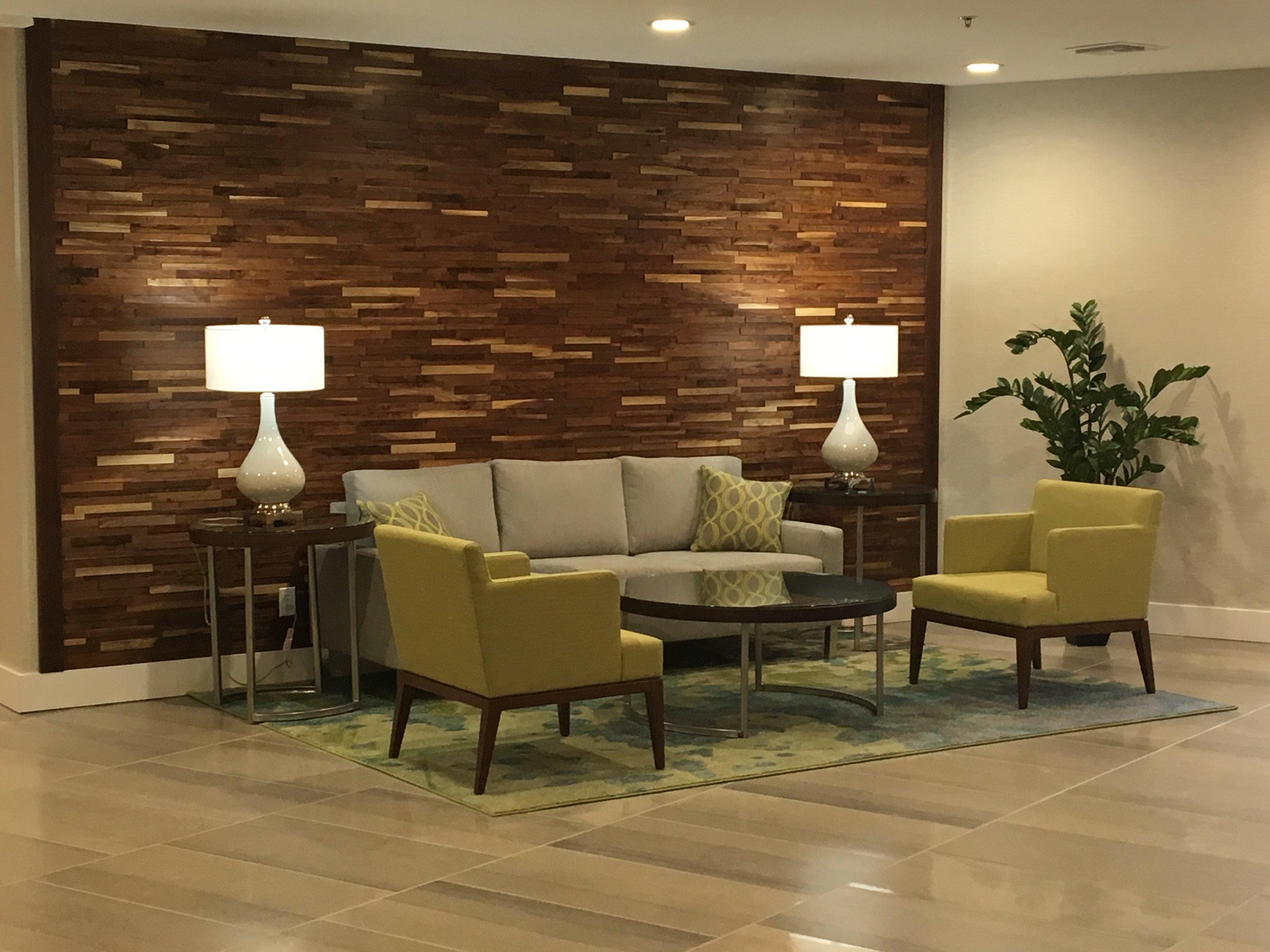 Holiday Inn Hotel & Suites Daytona Beach On The Ocean By Ihg Exterior photo