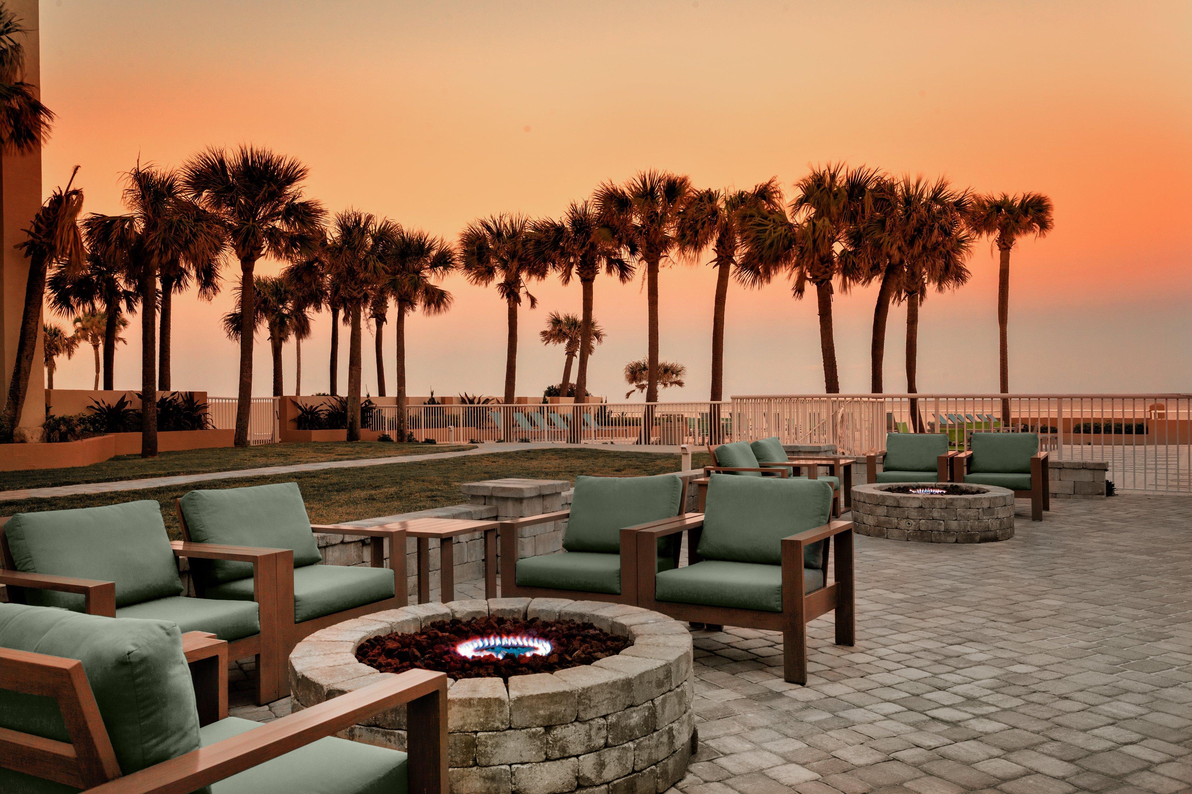 Holiday Inn Hotel & Suites Daytona Beach On The Ocean By Ihg Exterior photo
