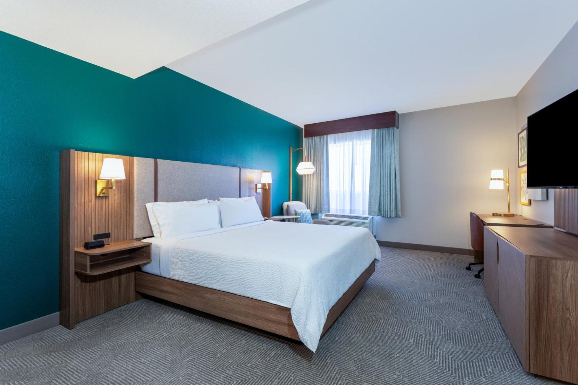 Holiday Inn Hotel & Suites Daytona Beach On The Ocean By Ihg Exterior photo