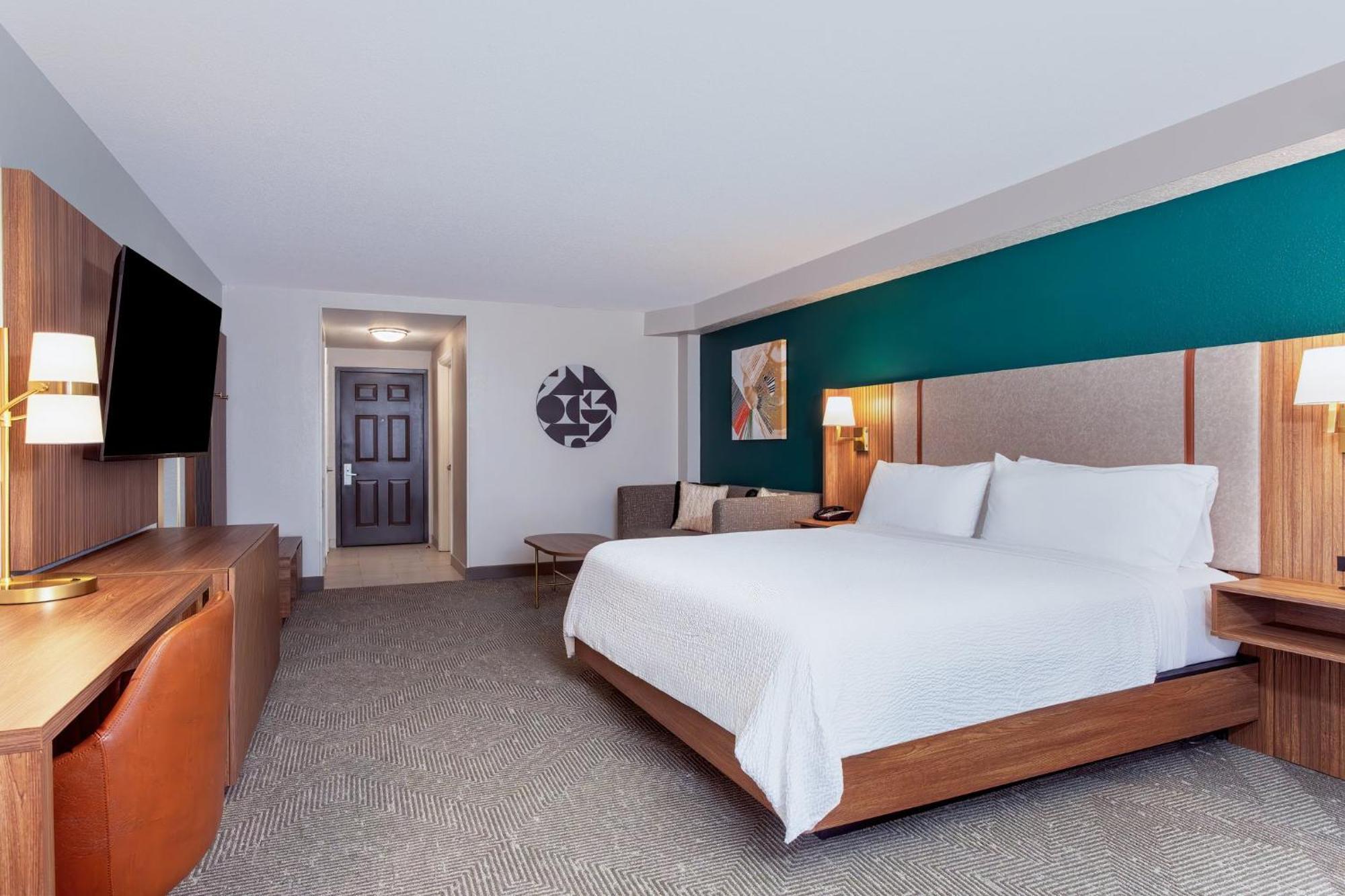 Holiday Inn Hotel & Suites Daytona Beach On The Ocean By Ihg Exterior photo